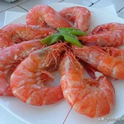 水煮大虾的虾用不用腌一下,煮大虾几分钟虾肉吃着嫩