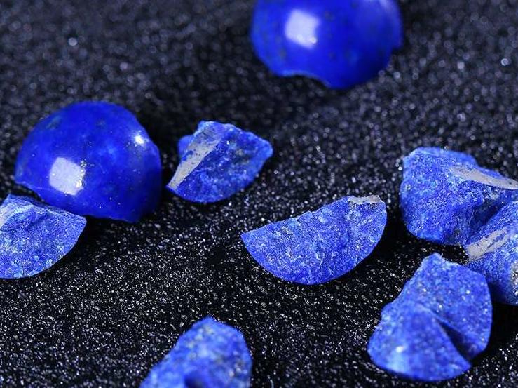 备受历代皇帝喜爱青金石简介,青金石帝王青品质