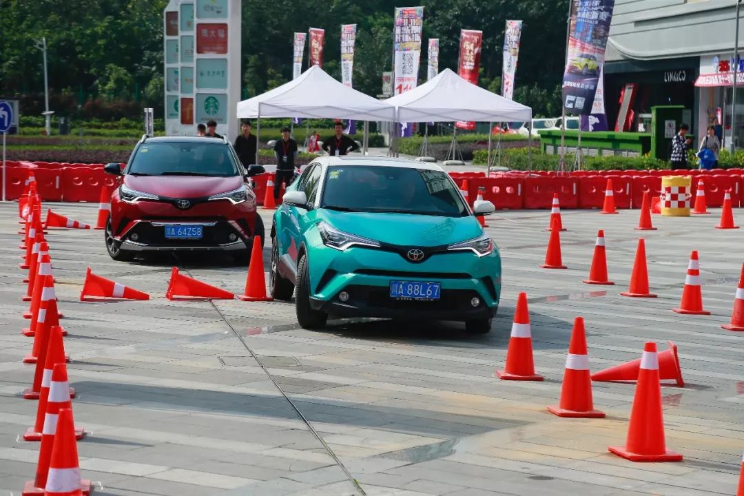 为了角逐最酷潮驾达人，他们都来参加了C-HR全国城市追逐赛