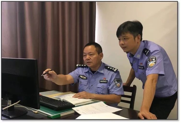 上饶劳模交警,上饶最敬业交警