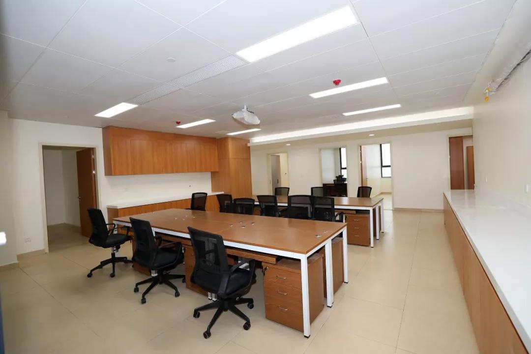 工人医院总院搬迁,一期工程竣工！大量美图曝光，简直太气派了