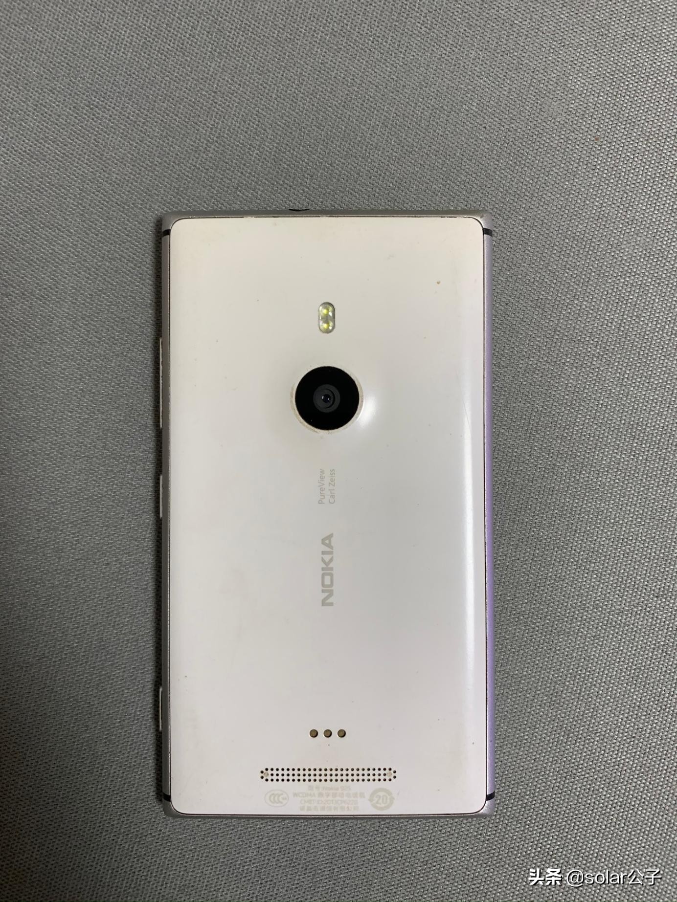 常年出差的人箱子里都有什么——90后大叔“翻箱”