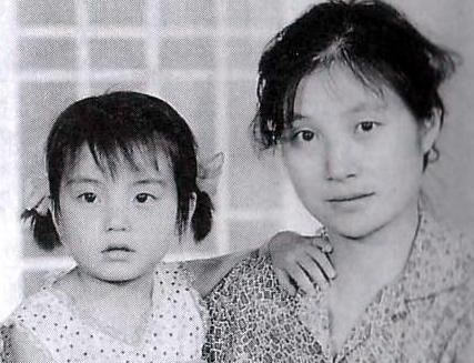 19年前赵薇拍少林足球,琼瑶评价赵薇演少林足球