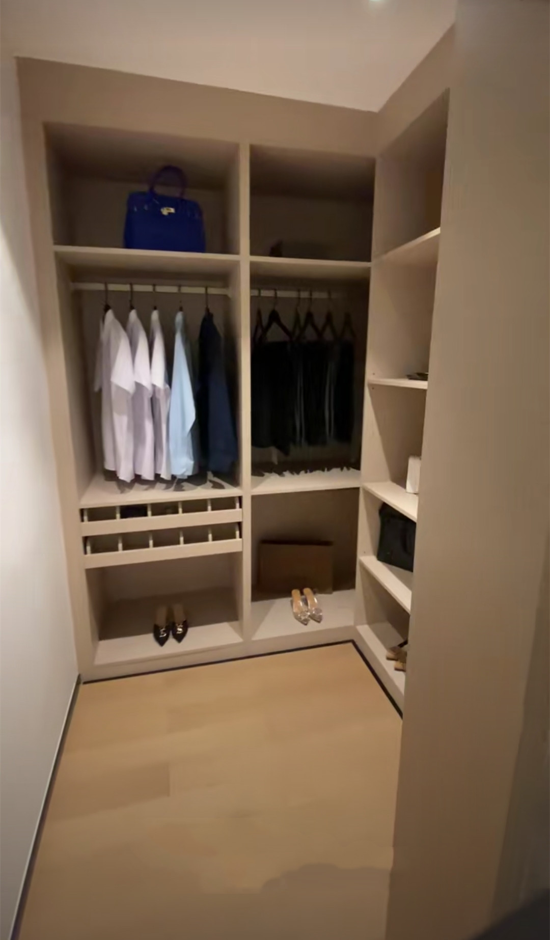 小户型爆改复式多人住,爆改户型两室一厅