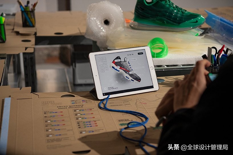 耐克设计师设计的100元跑鞋,nike经典款式介绍airmax系列
