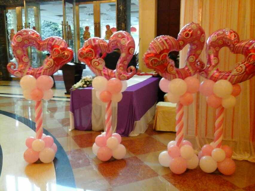 超火的气球装饰婚礼的方法,婚礼装饰气球图片大全