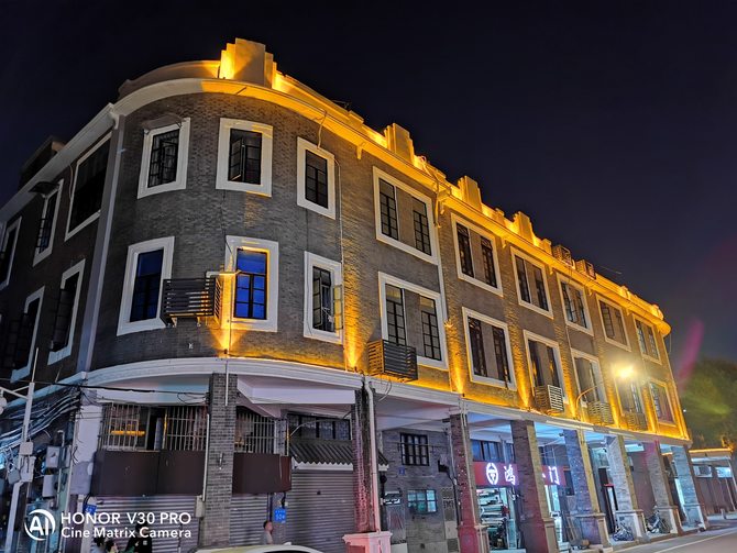 荣耀V30PRO详细评测：MatrixCamera相机矩阵开启5G视频时代