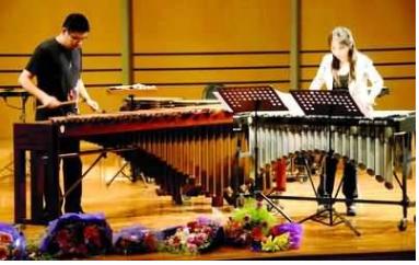 声乐中的颤音怎么唱,声乐技巧篇演唱时气息先动起来