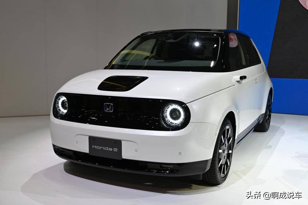 本田抢了铃木“电动奥拓”，与保时捷相同的四轮独悬，竟用单踏板