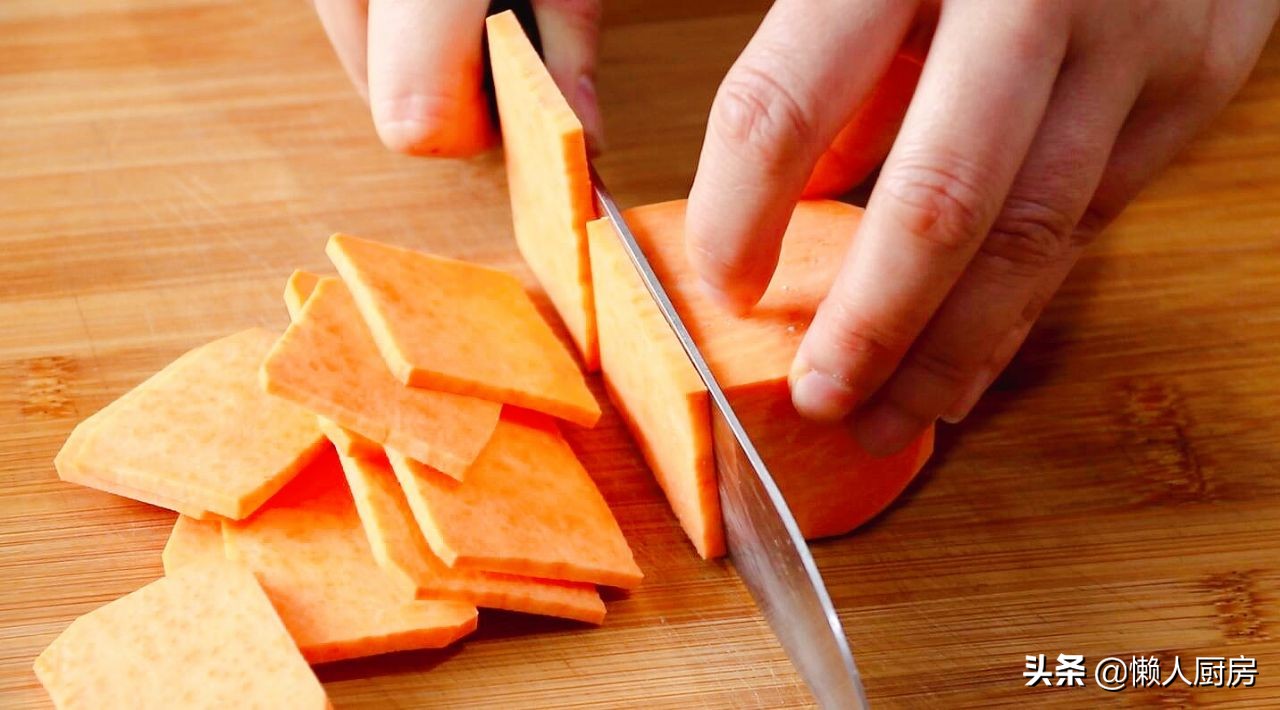 不用蒸红薯饼的家常做法,不用烤箱做出松软的红薯饼