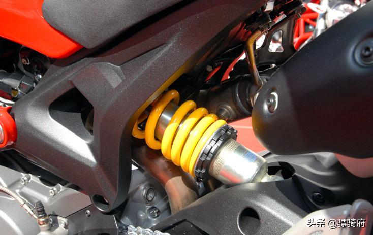 杜卡迪monster79516款,杜卡迪monster797首次亮相