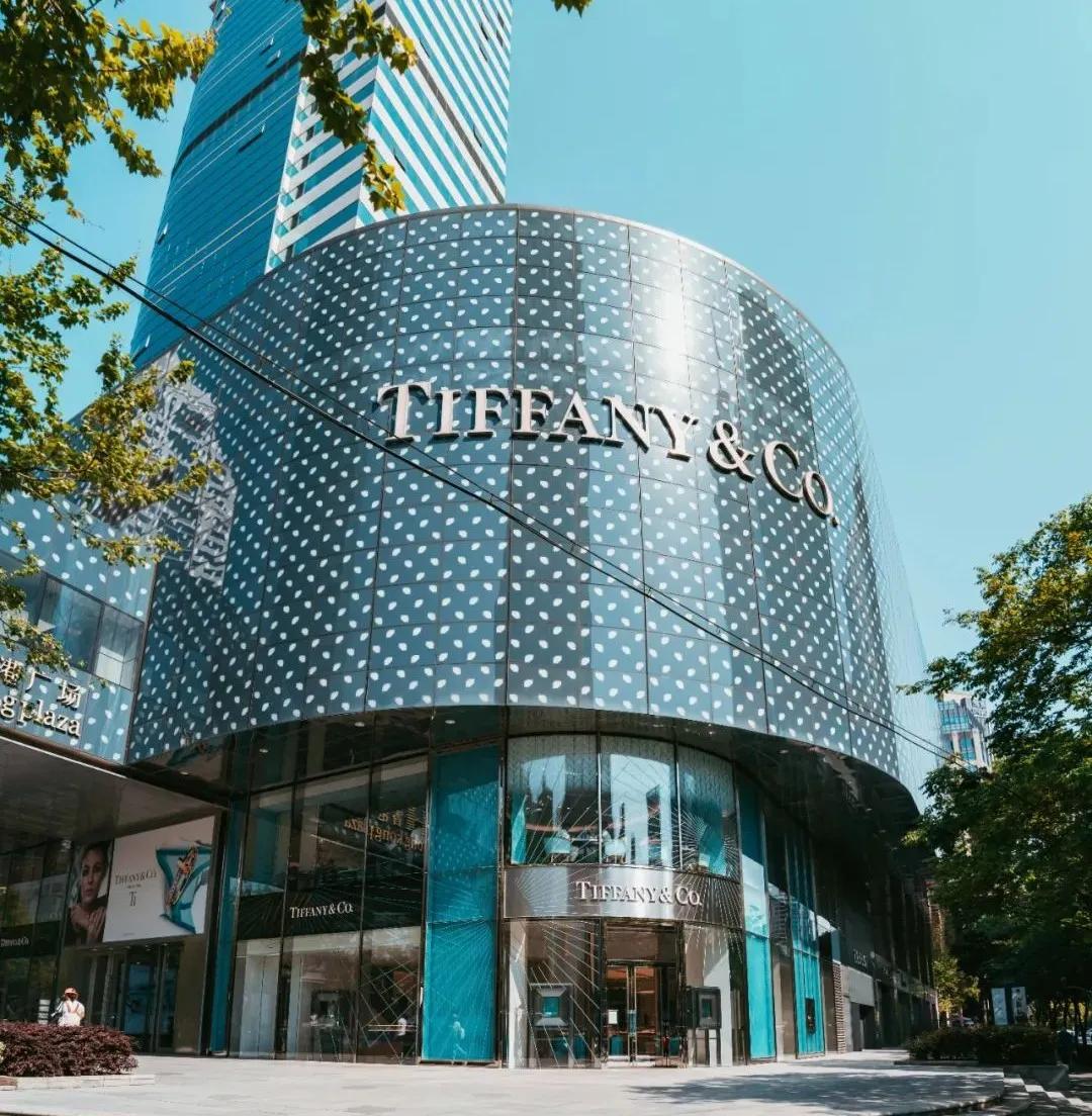 淮海路“红牌”倾城出动,回顾TA的精彩8小时