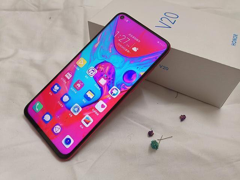 荣耀v20与nova4照相比较,nova4和荣耀v20拍照测评