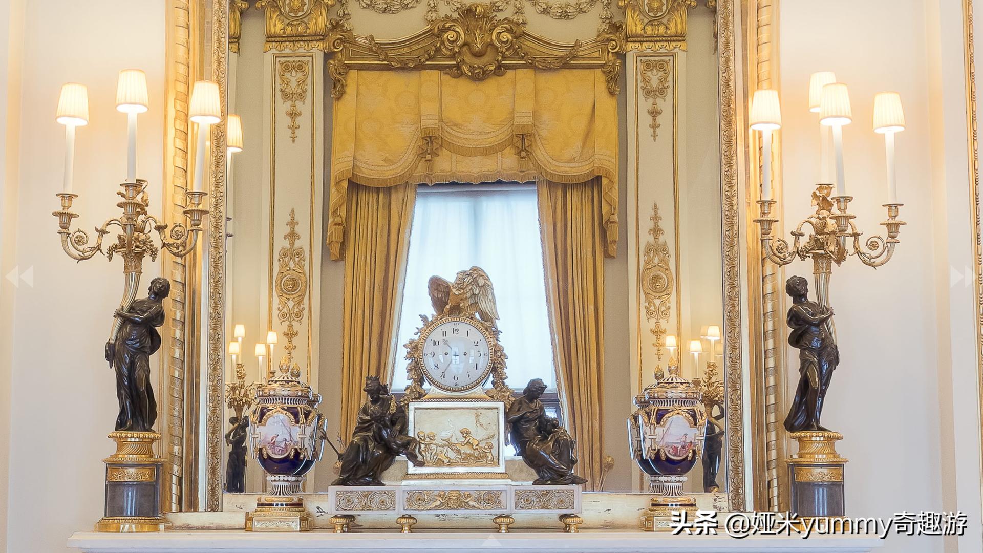 白金汉宫是女王的宫殿吗,伊丽莎白二世白金汉宫阳台