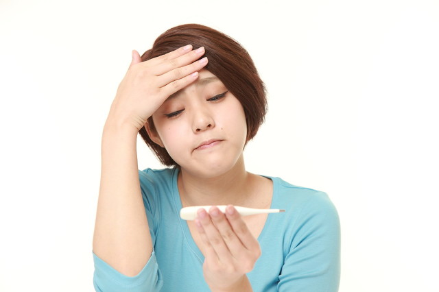 夜晚发热中医治疗,中医治疗不明原因反复发热