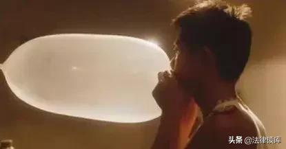 深圳地铁站避孕套广告被撤：失语的性教育如何破壁？