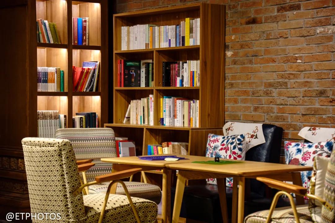 腾龙100-400微单镜头,腾龙150-600镜头配佳能微单