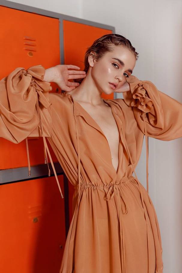 高级感也可以穿出慵懒气质,高级感的时髦风格