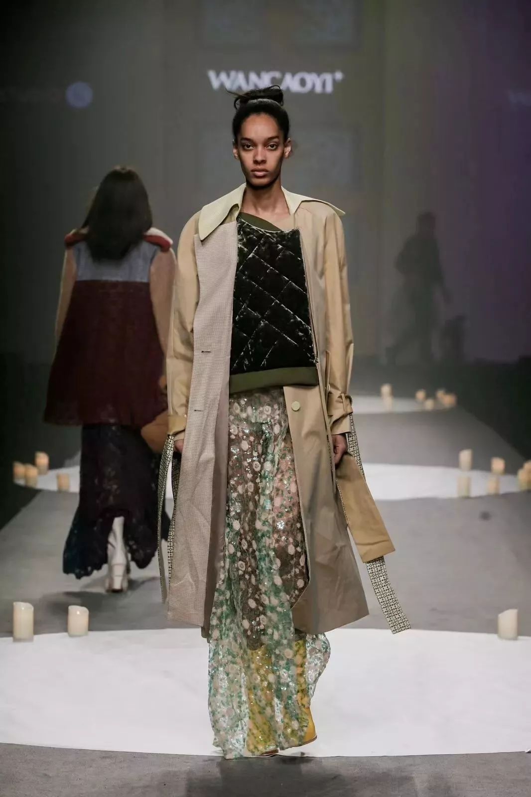 巴黎时装周2023看秀,在不同的时装周看秀