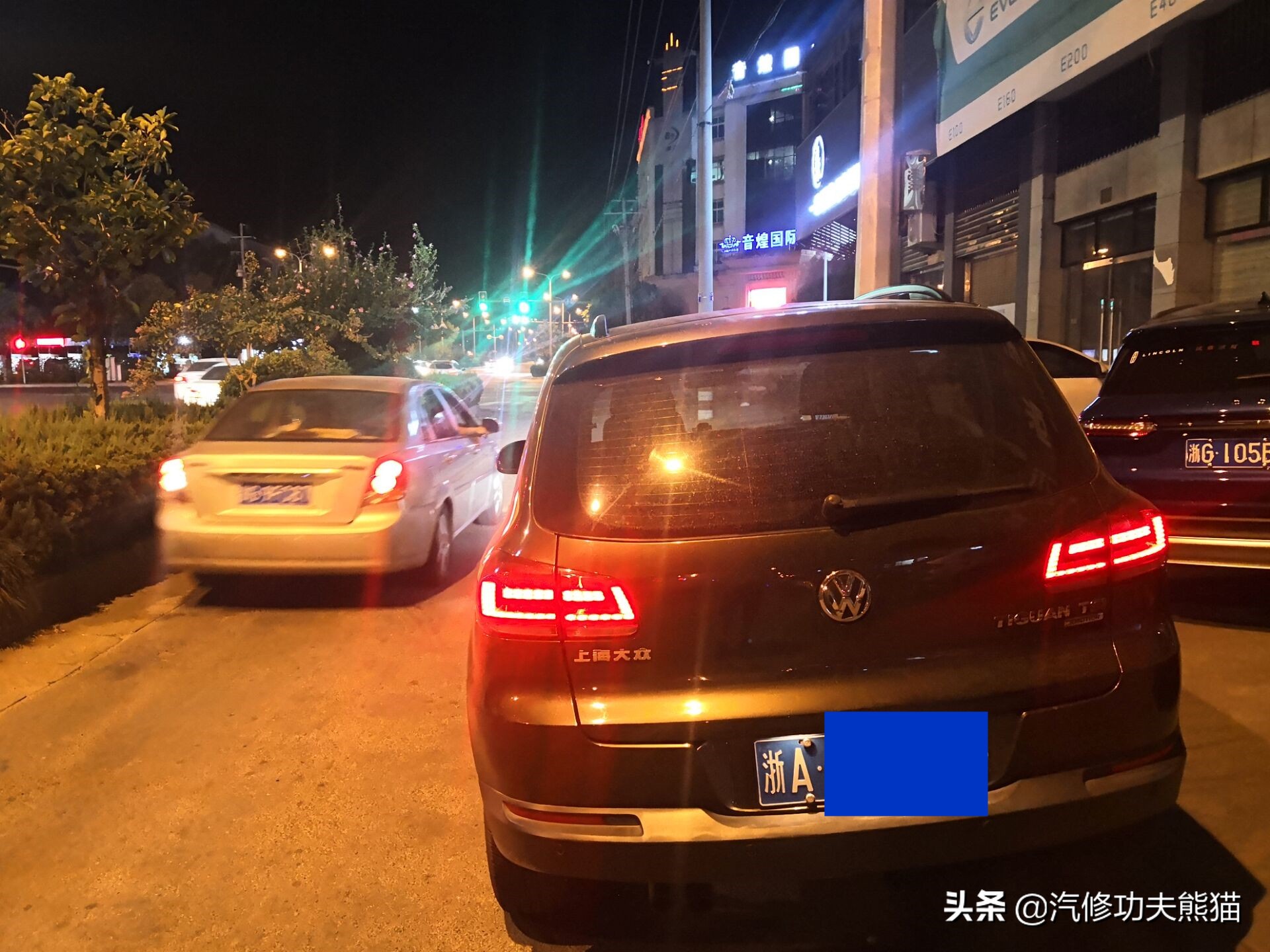 2017款途观丝绸之路1.8t烧机油吗,途观2015款1.8t四驱豪华版烧机油