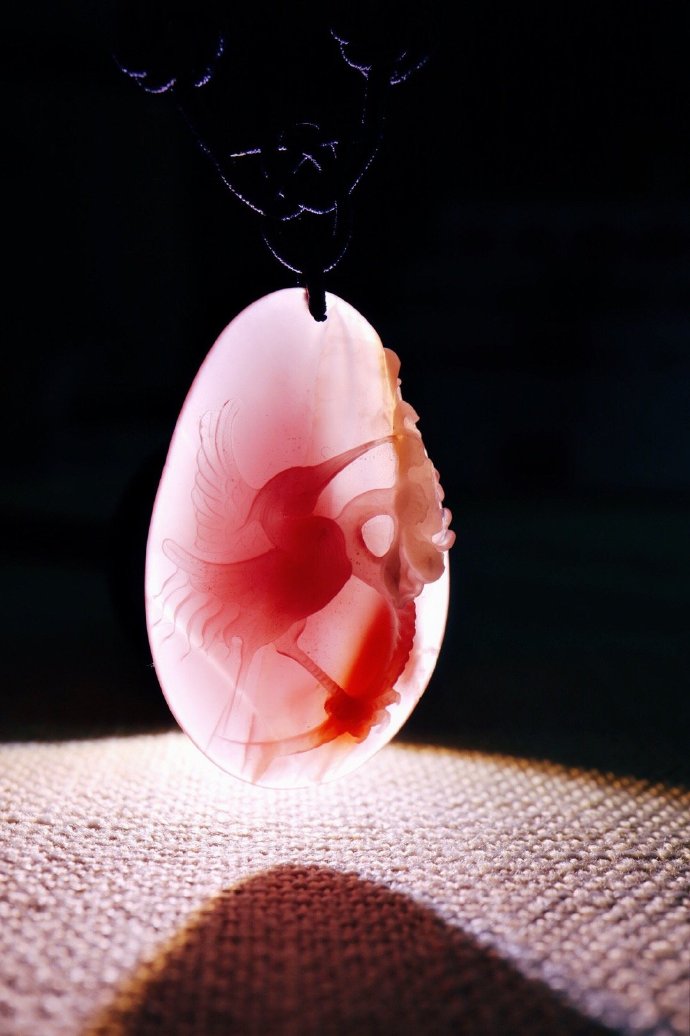 冰飘南红手串会越戴越红吗,为什么有的冰飘南红只要几十元