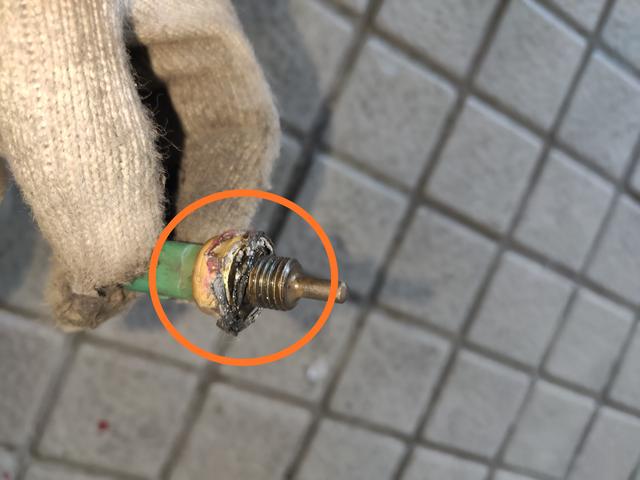 雪铁龙世嘉底盘异响,雪铁龙世嘉底盘尖锐异响