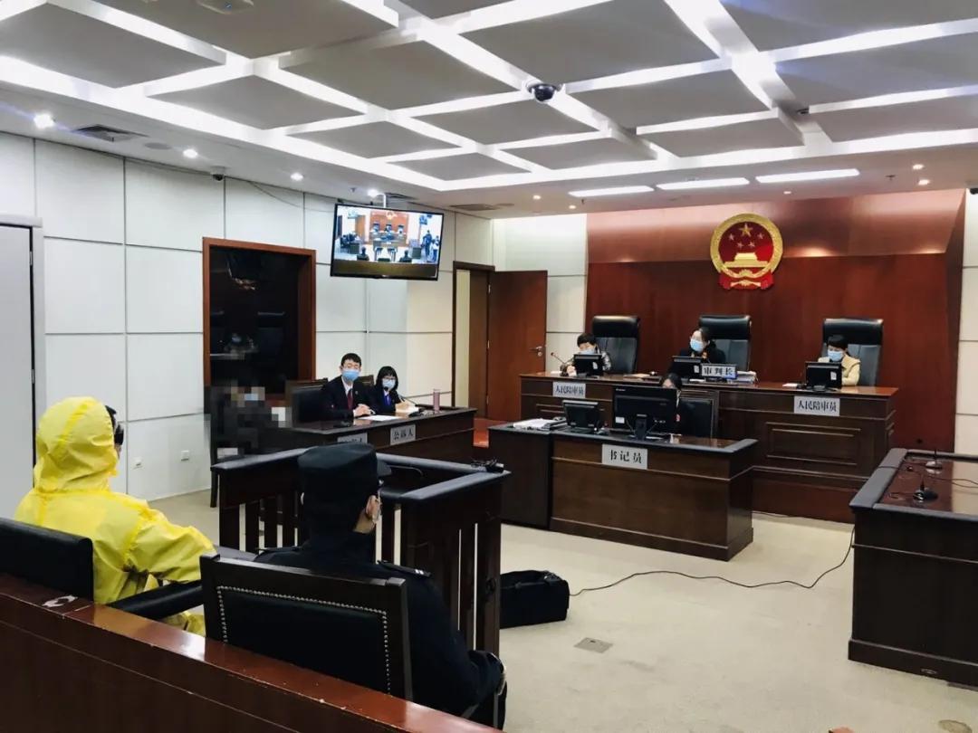 你以为网恋可靠吗,你以为你是在谈恋爱吗