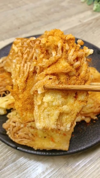 它是传说中的“智力菇”，锌含量是植物之最，2块钱全家够吃