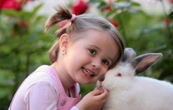 家有女孩如何培养,女儿早熟怎么引导和教育