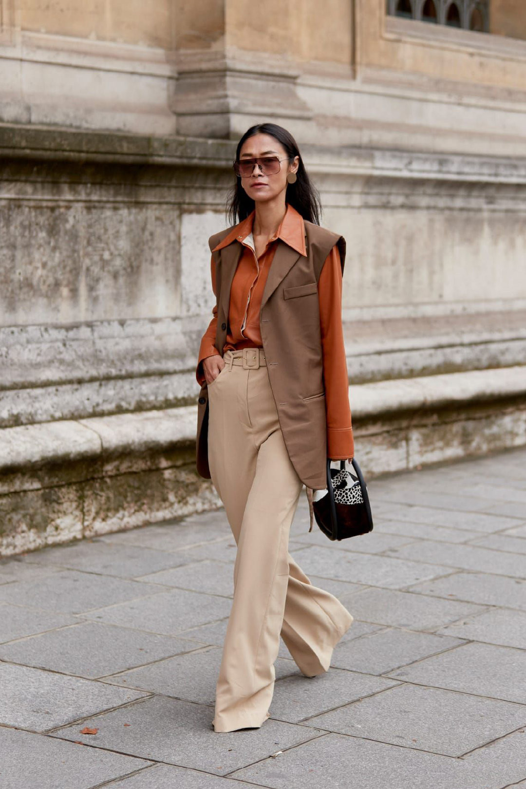 马甲的不同风格穿搭,小众简约风马甲穿搭