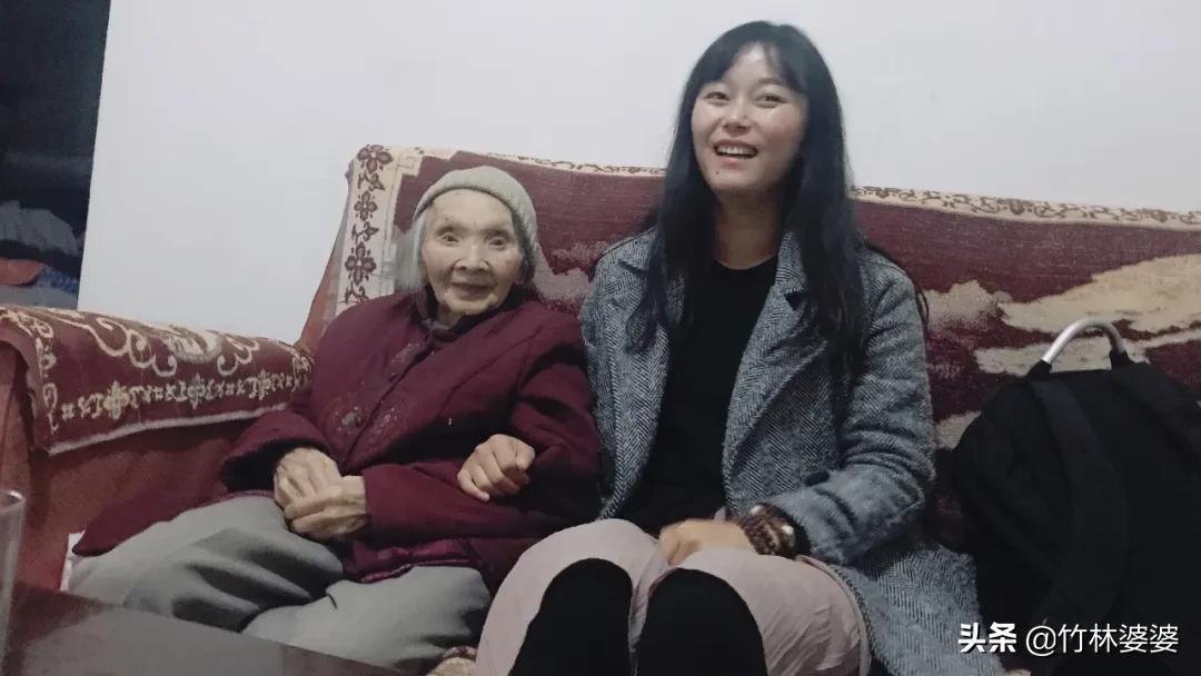 我的邻居奶奶92岁，我没来得及给她送别