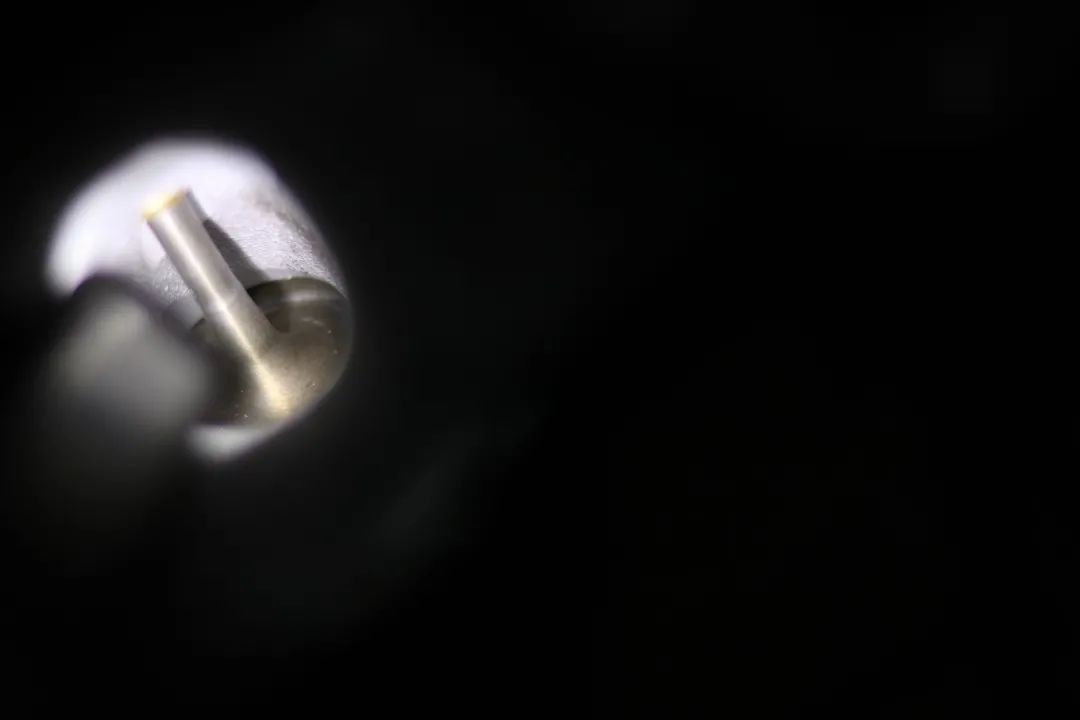 怪兽修车:翻新一辆11年破烂不堪的宝马GT,车况不忍直视