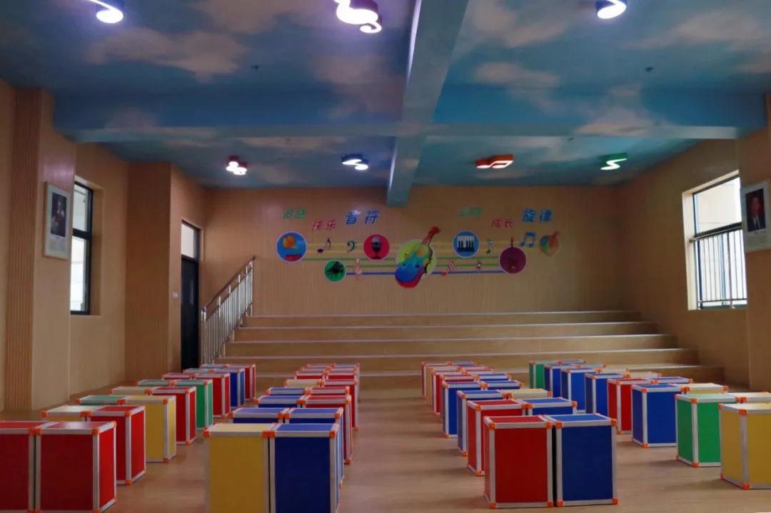 尚雅文笔相约明天——连江县文笔小学欢迎新同学