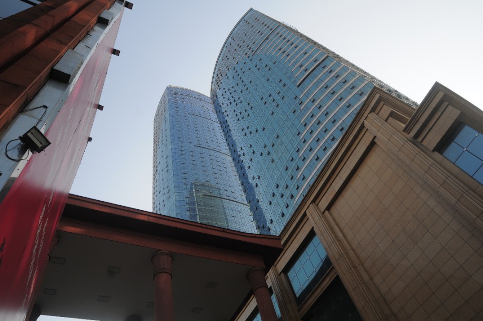 新手入门单反相机推荐10000元左右,摄影小白相机推荐4000价位微单