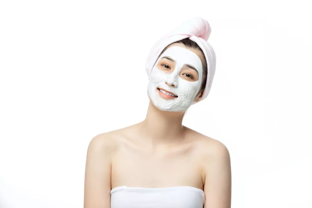 下午几点敷面膜效果最好,美白面膜几天敷一次最好