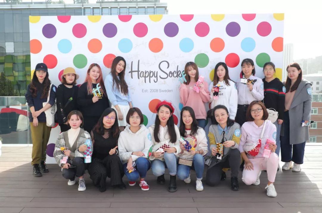 杨幂的经典穿法你学会了吗,杨幂袜子穿搭