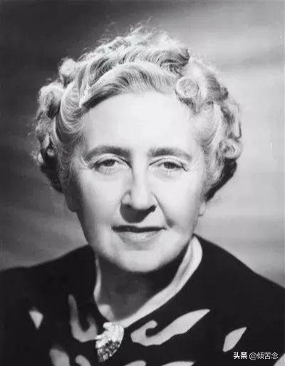 英国的作家诞生出无穷的思想，最为深邃的是思想的遥远