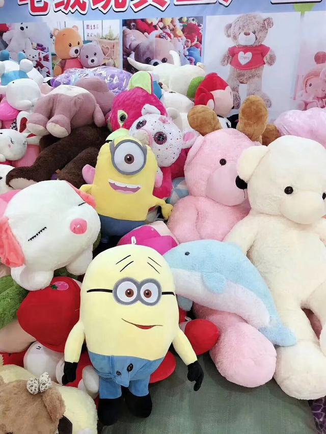 地摊毛绒玩具29元进货渠道,称斤毛绒玩具批发