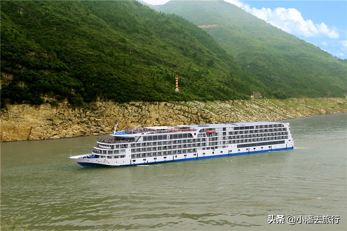 长江游轮普通游轮怎么样,黄金游轮与华夏游轮区别