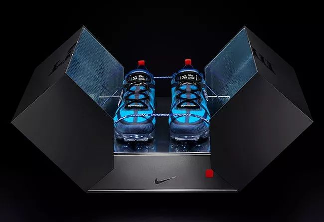 UNDERCOVER携手Converse打造全新鞋款