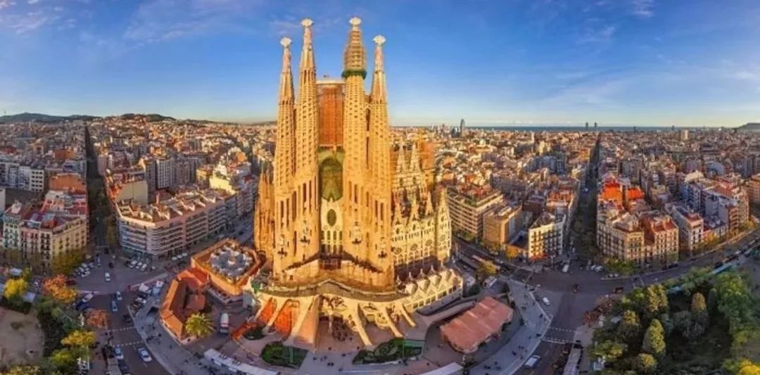 在西班牙的中国人留学生,为什么那么多人到西班牙留学