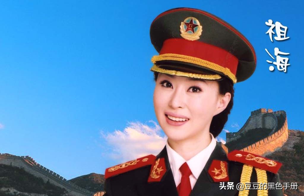 经典军旅歌曲飒爽英姿五尺枪,不会唱就别唱原视频