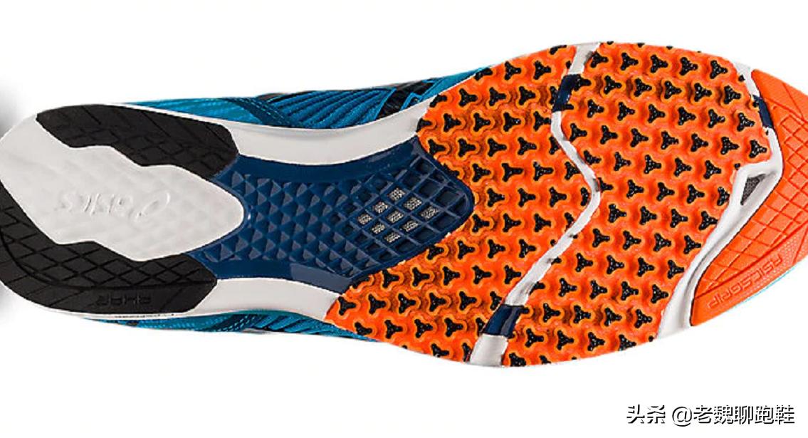 亚瑟士的跑鞋怎么选择,亚瑟士跑步鞋系列怎么区分