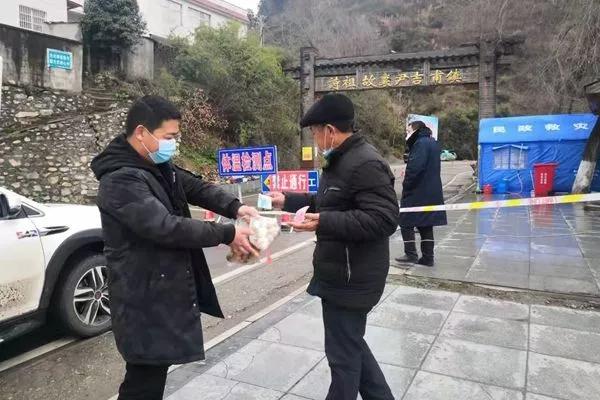 武汉疫情期间令你感动的瞬间,武汉疫情期间暖心话语