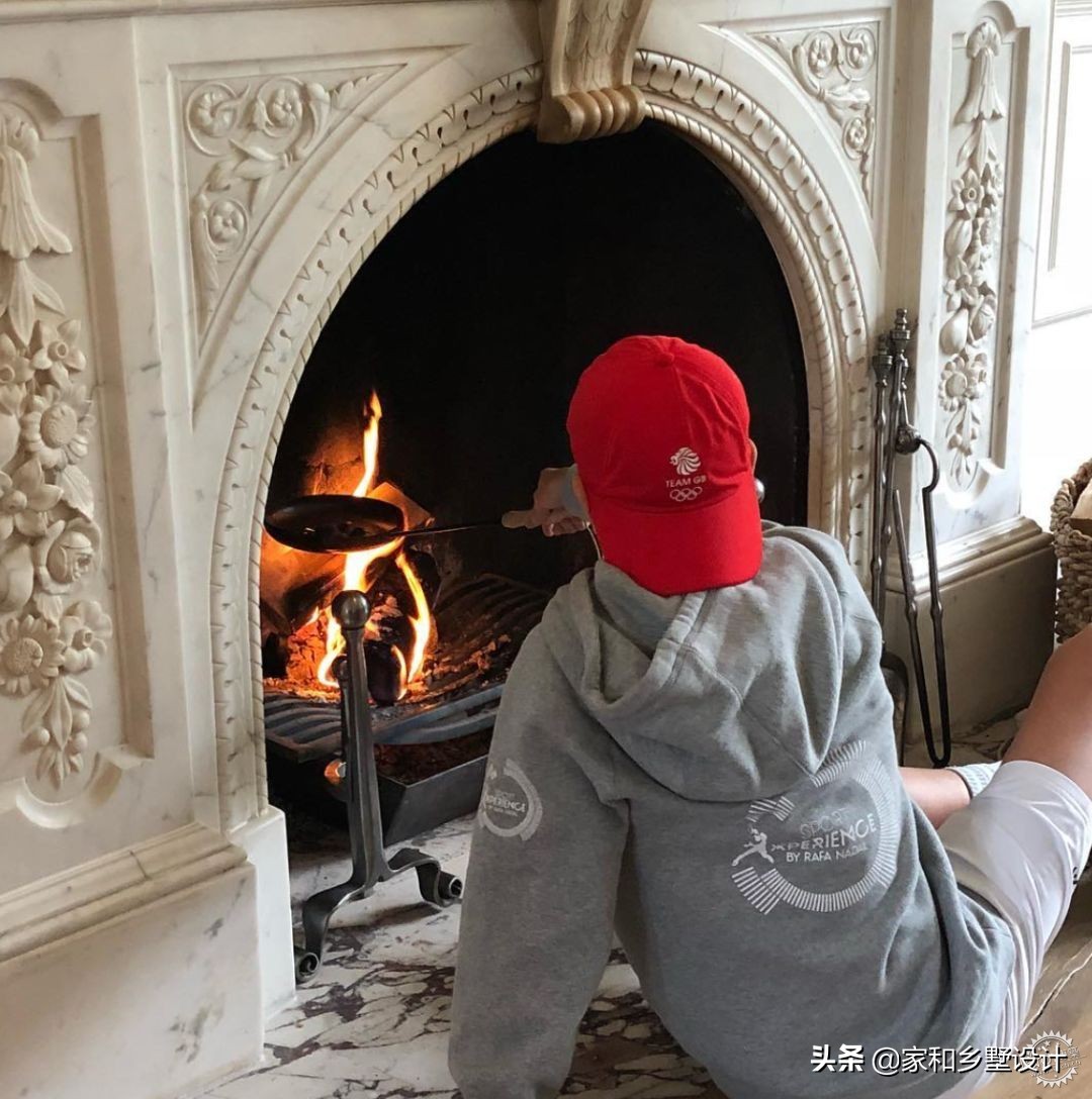 c罗梅西房子对比,梅西c罗内马尔生活