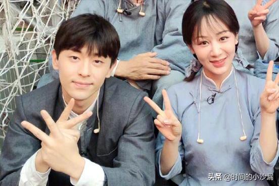 杨紫邓伦“七一晚会”再续前缘,他们的缘分到底有多深?