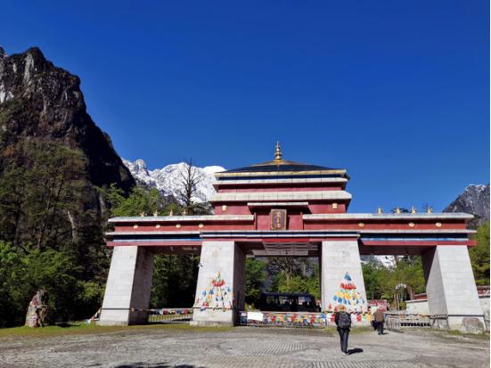 海螺沟燕子沟四日游,海螺沟燕子沟风景区