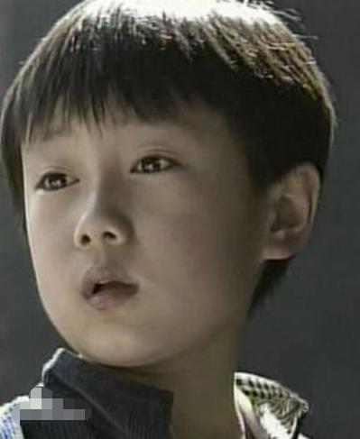 小龙人奇奇照片,小龙人里面的奇奇照片