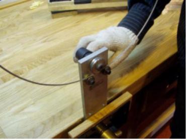 怎么更换吉他弦视频,民谣吉他换品丝需要都更换吗