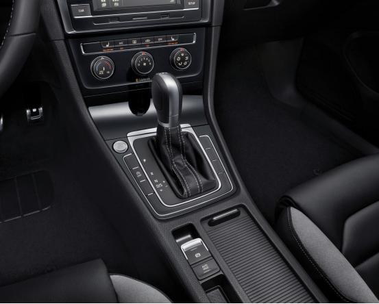 高尔夫6代1.6驾驶感受,高尔夫百万辆纪念版用车感受